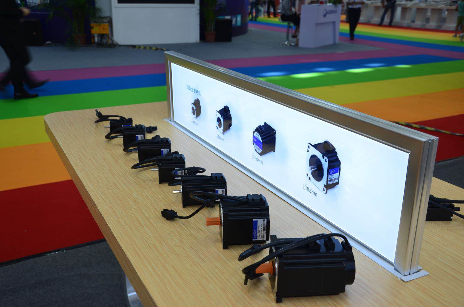 2016年第五屆深圳電子裝備產(chǎn)業(yè)博覽會——英士達(dá)機(jī)電驚艷亮相