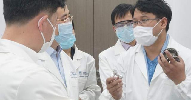 寧波諾丁漢大學(xué)研發(fā)出五軸機(jī)床